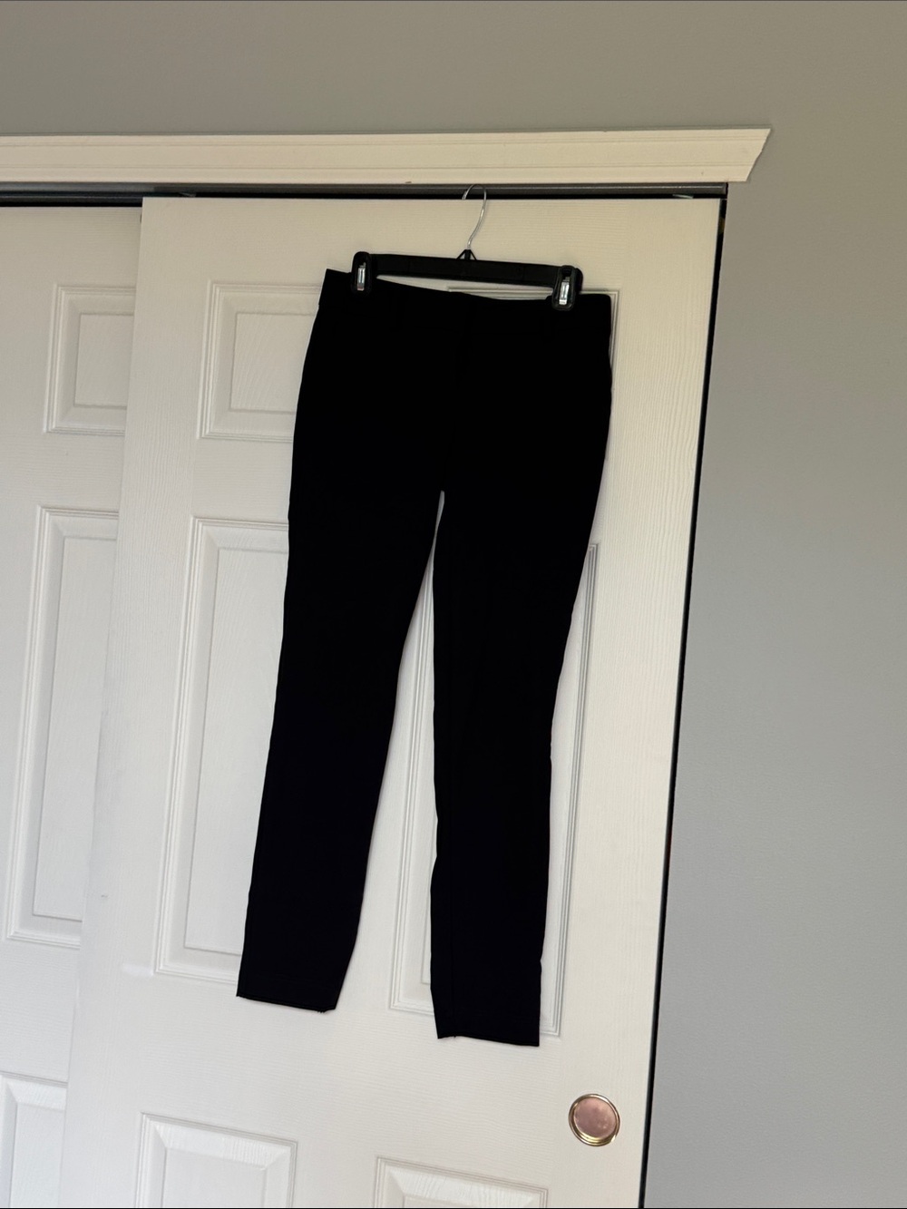 Ann Taylor Black Skinny Ponte Pants